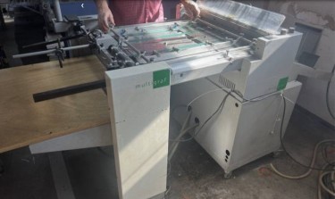 Automatic feeder cutting creasing